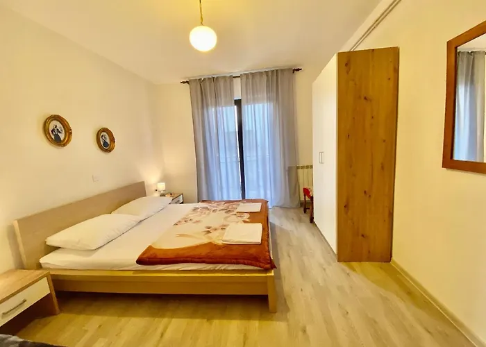 Mira * Opatija