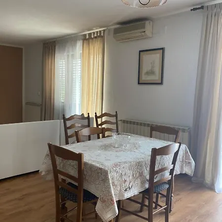 Mira Apartman Abbázia